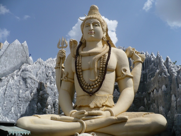 Fonte immagine:http://commons.wikimedia.org/wiki/File:Bangalore_Shiva.jpg